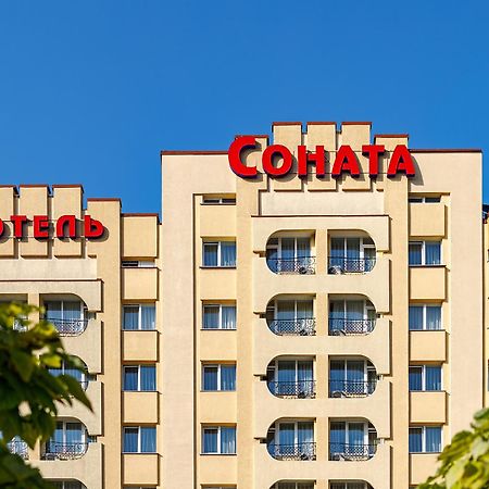 Sonata Hotel & Restaurant "Готель Соната" Lviv Exteriör bild