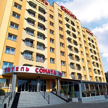 Sonata Hotel & Restaurant "Готель Соната" Lviv Exteriör bild